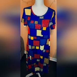 LuLaRoe Size Small Short Sleeve Midi Dress w/ Chest Pocket